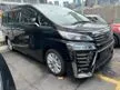 Recon 2020 Toyota Vellfire 2.5 Z MPV 2 POWER DOOR/ SUNROOF / LOW MILEAGE