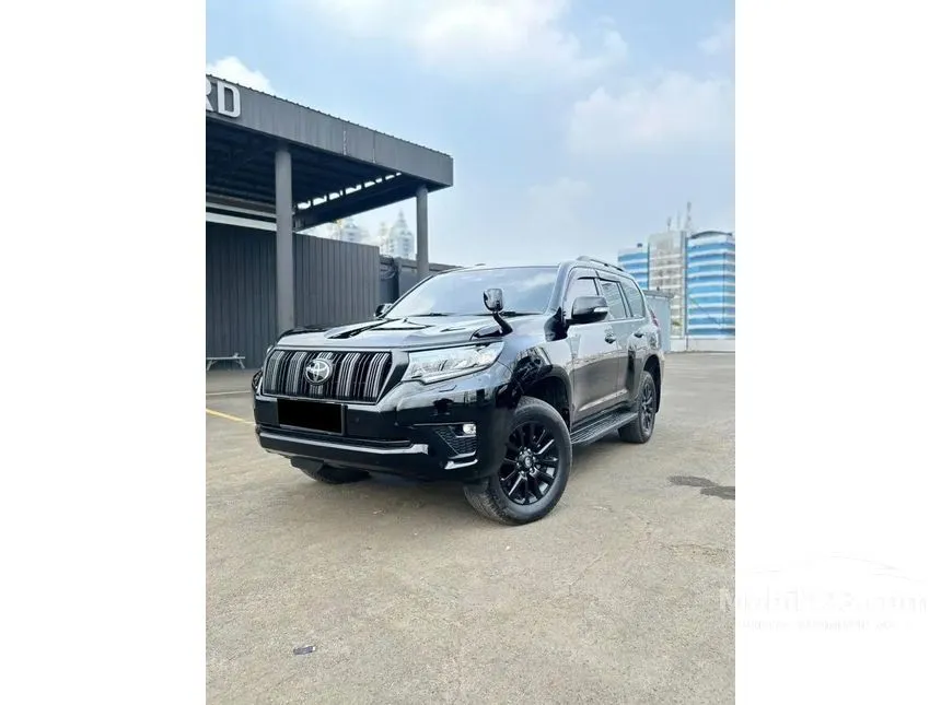 2023 Toyota Land Cruiser Prado TX L SUV