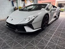 CHEEKY WHITE PRE OWNED 2016 LAMBORGHINI HURACAN 5.2L V10 UK FULL TECNICA BODYKIT CONVERSION ULTRA LOW MILEAGE TOP DRAW CONDITION