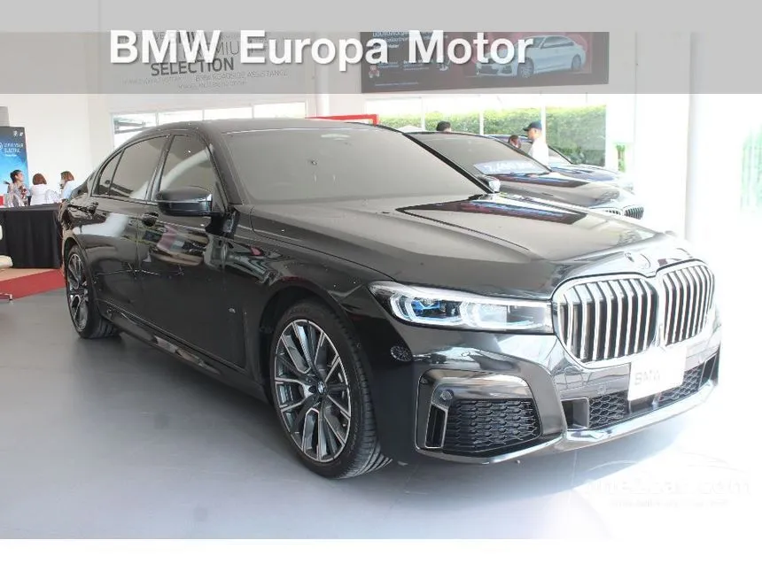 2020 BMW 745Le xDrive M Sport Sedan