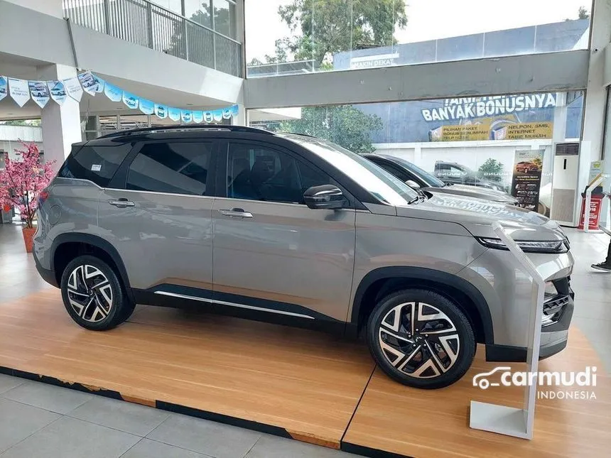 2024 Wuling Almaz RS Hybrid Wagon