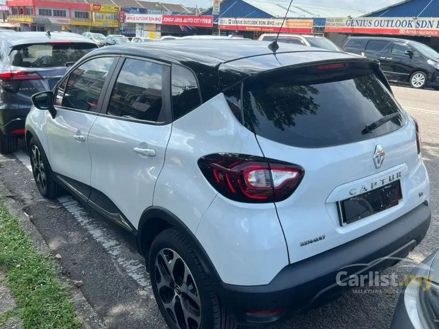 2018 Renault Captur TCe 120 (Pearl white) SUV