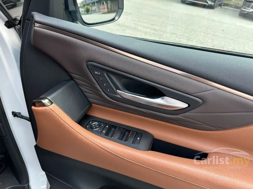 2025 Toyota Vellfire Z Premier MPV