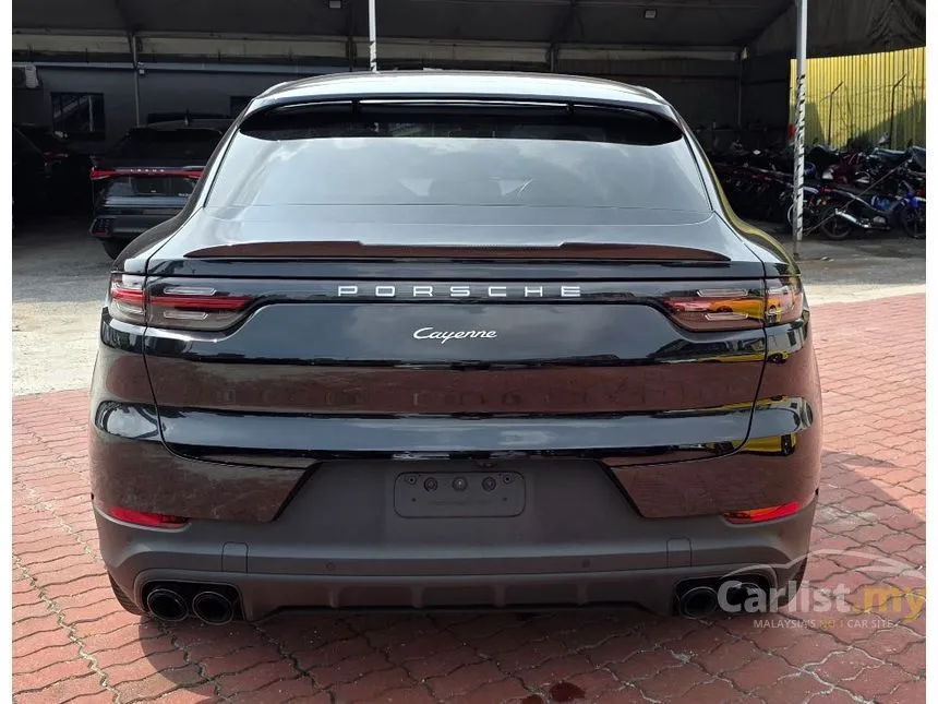 2022 Porsche Cayenne SUV