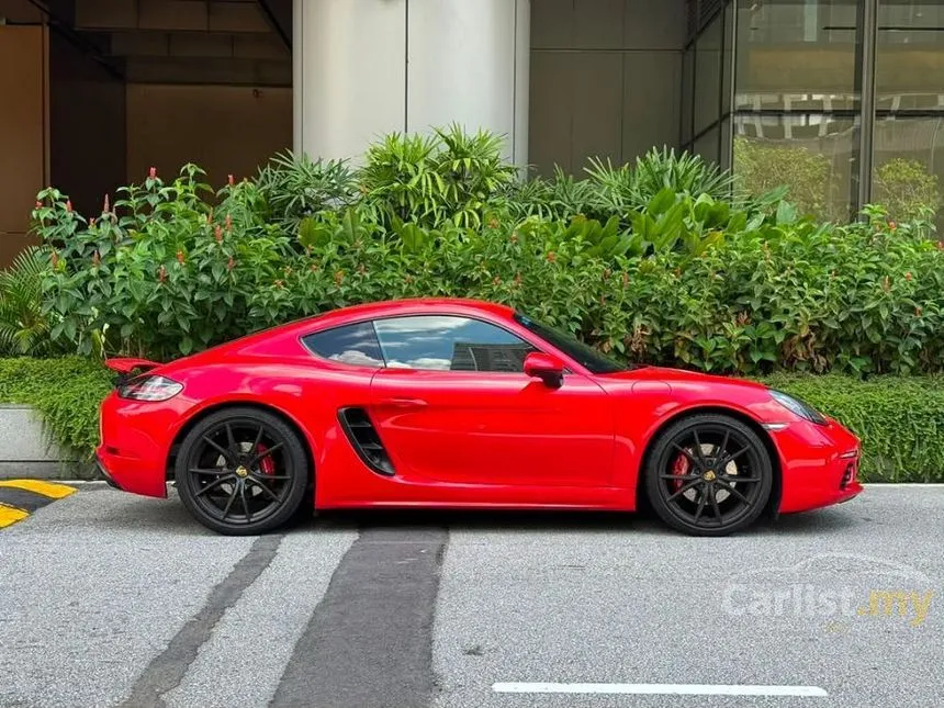2018 Porsche 718 Cayman Coupe