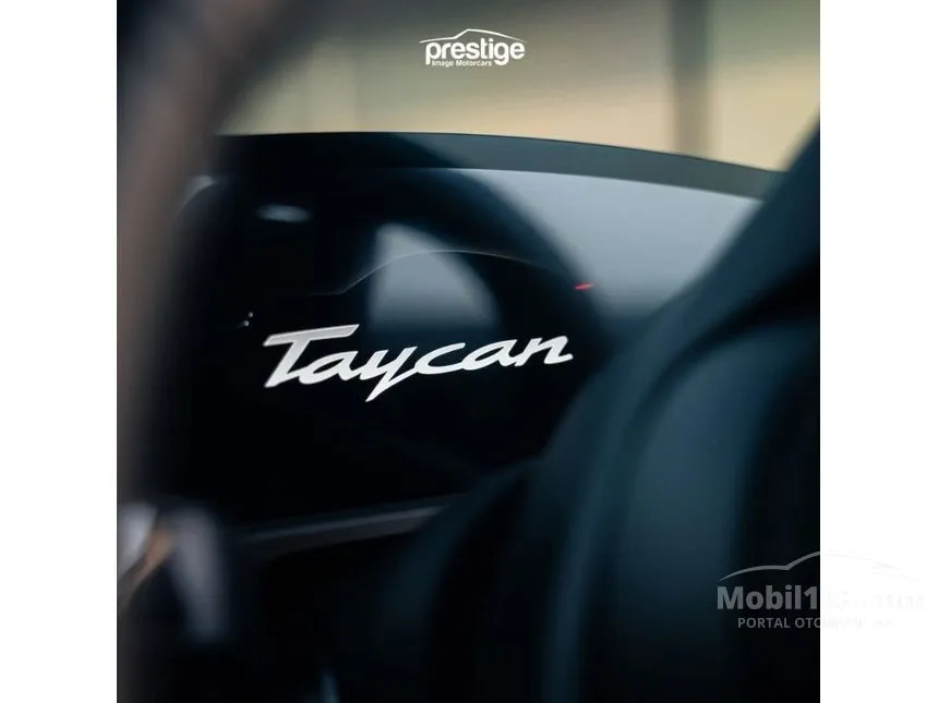 2021 Porsche Taycan 4S Performance Battery Plus Sedan