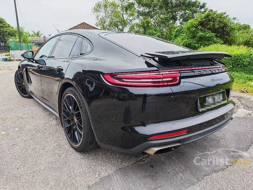 2018 Porsche Panamera Hatchback