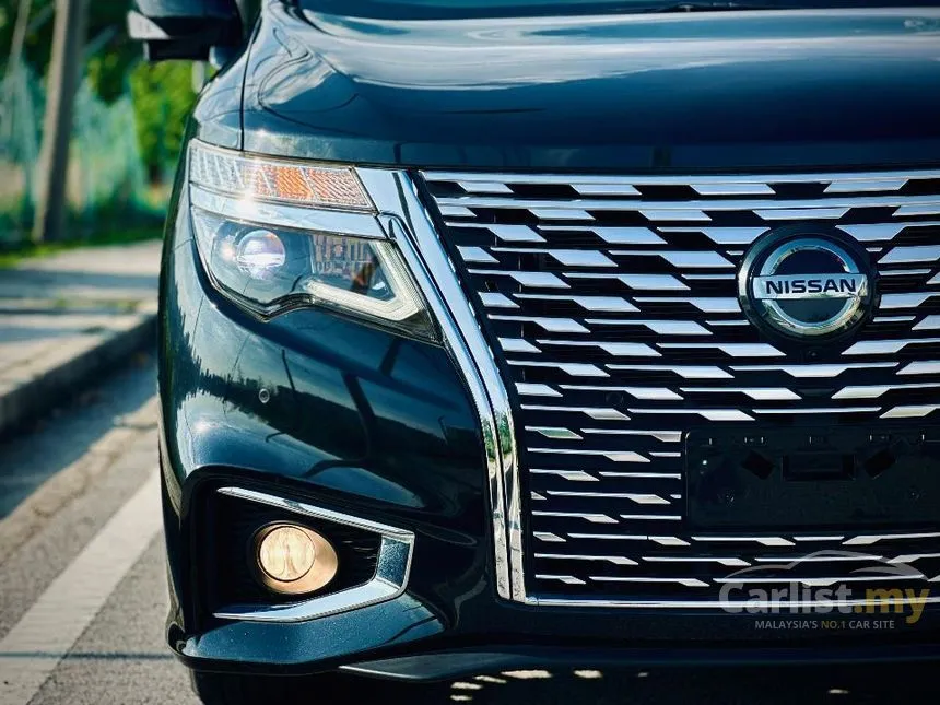 2021 Nissan Elgrand High-Way Star Urban Chrome MPV