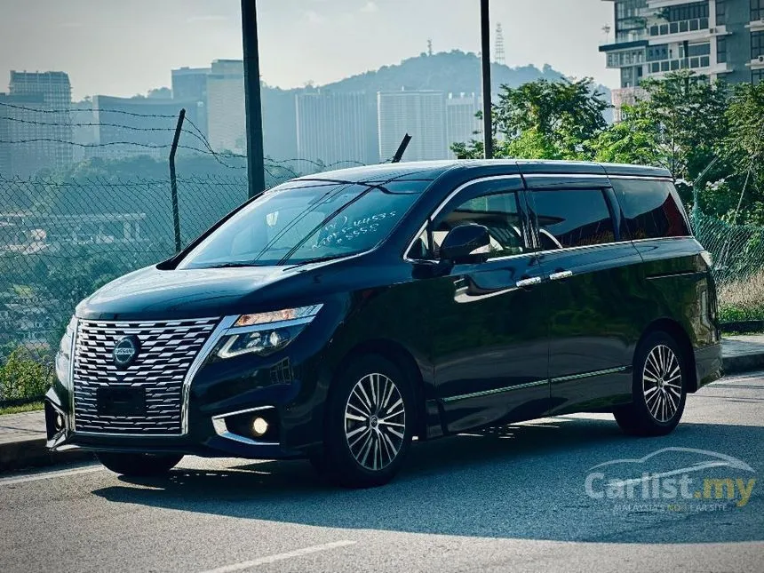 2021 Nissan Elgrand High-Way Star Urban Chrome MPV