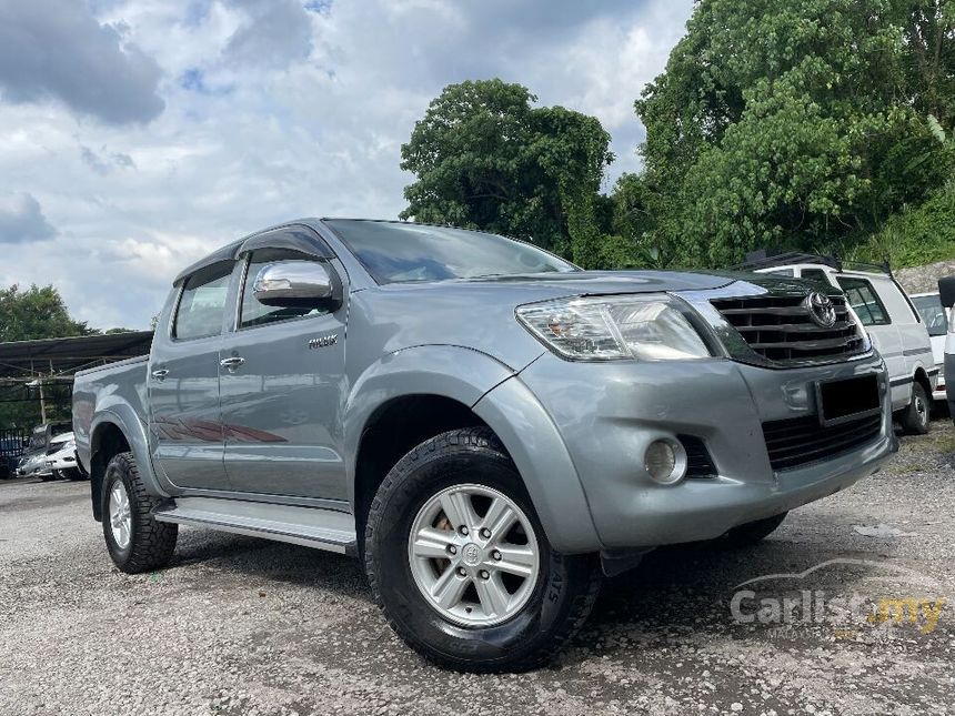 Used 2012/2013 Toyota Hilux 2.5 G VNT Pickup Truck(A)WE GOT MORE THAN 30 UNIT PUCKUP TRUCK GUARANTEE & 5DAY $$ BACK GUARANTEE - Cars for sale