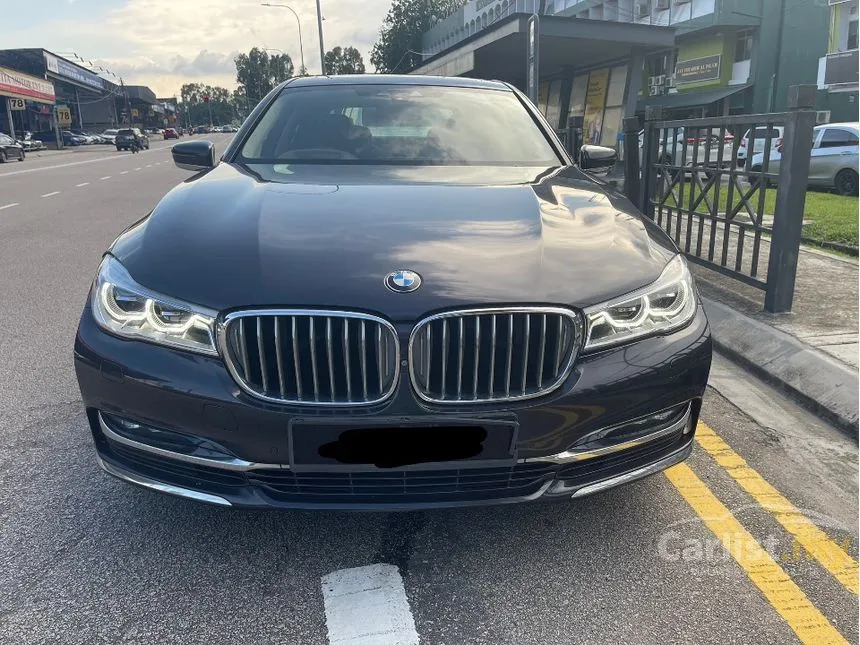 2016 BMW 730Li Sedan