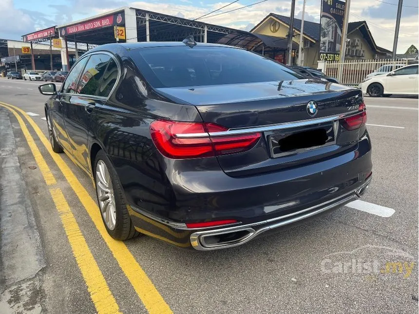 2016 BMW 730Li Sedan