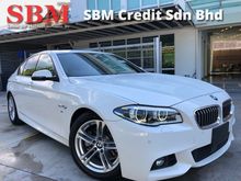 2015 BMW 528i 2.0 M-Sport - JAPAN SPECS - LATEST FACELIFT - SUN ROOF - PRE-CRASH SYSTEM - LANE ASSIST - REVERSE CAMERA - DIGITAL METER DISPLAY