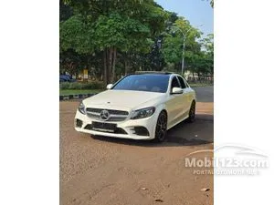 2021 Mercedes-Benz C300 2.0 AMG Line Sedan