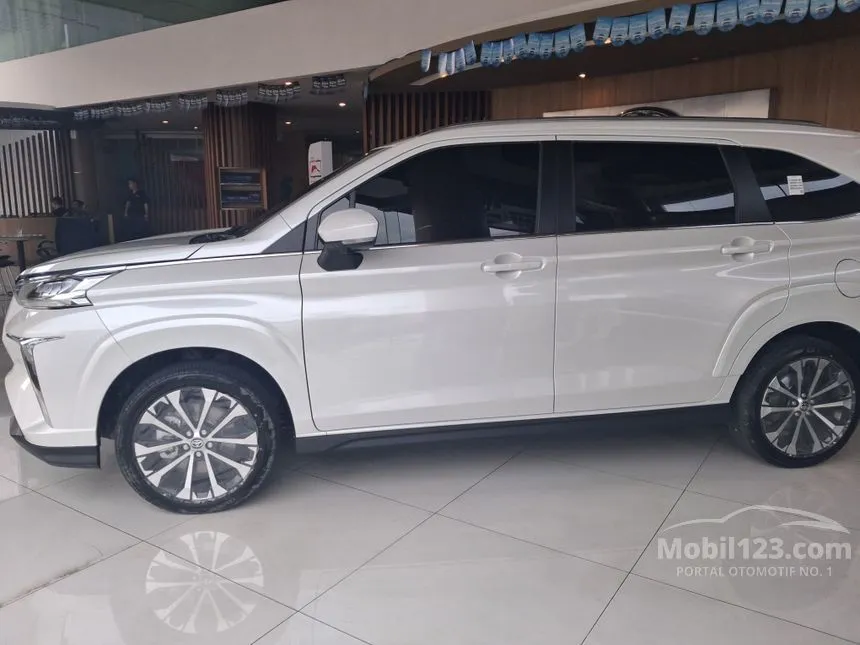 2026 Toyota Veloz V HEV (Premium Color) MPV