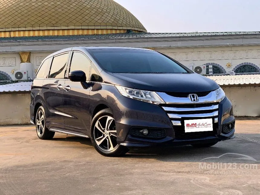 Jual Mobil Honda Odyssey 2014 Prestige 2.4 2.4 di DKI Jakarta Automatic MPV Ungu Rp 248.000.000