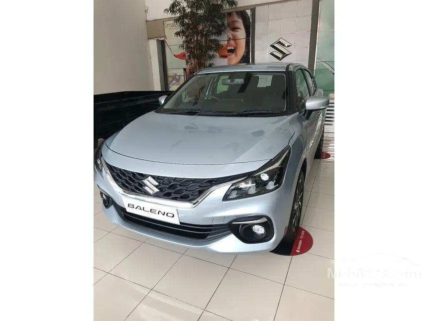 Jual Mobil Suzuki Baleno 2024 1.5 di Banten Automatic Hatchback Silver Rp 226.000.000