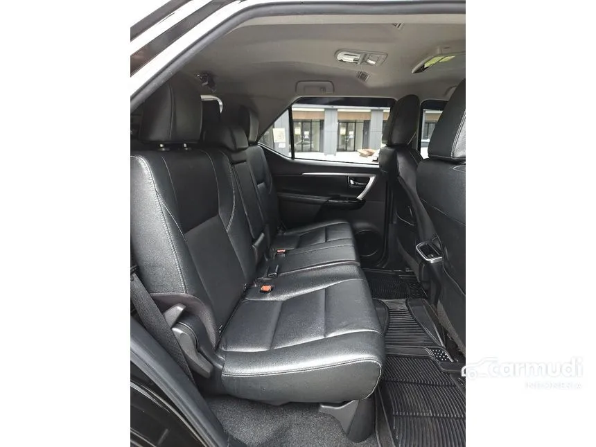 2022 Toyota Fortuner GR Sport 4X2 SUV