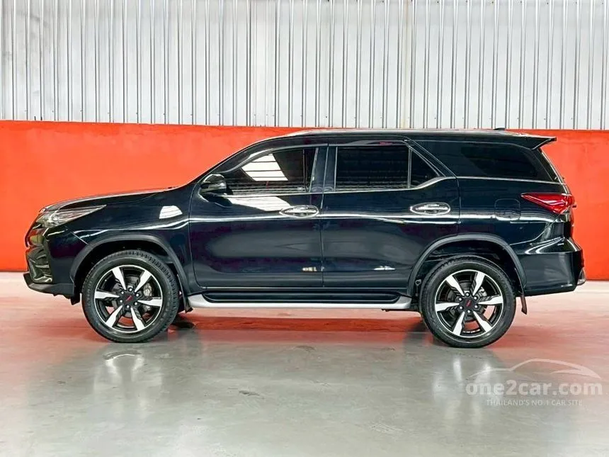 2019 Toyota FORTUNER TRD Sportivo SUV