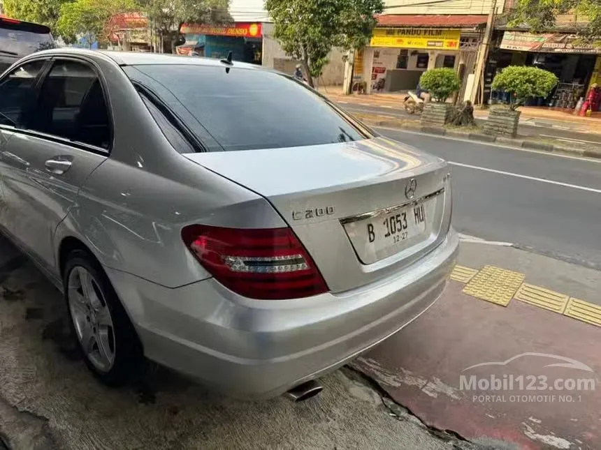 2012 Mercedes-Benz C200 CGI Sedan