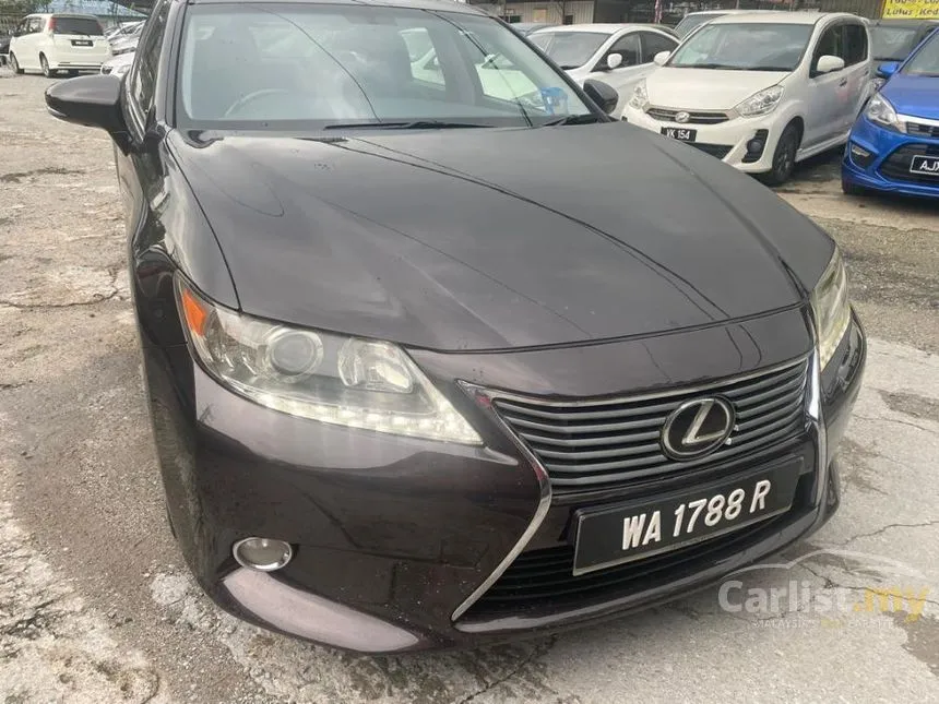 2014 Lexus ES250 Luxury Sedan