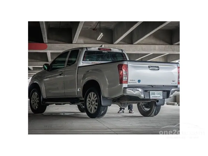 2017 Isuzu D-Max Hi-Lander Z-Prestige Pickup