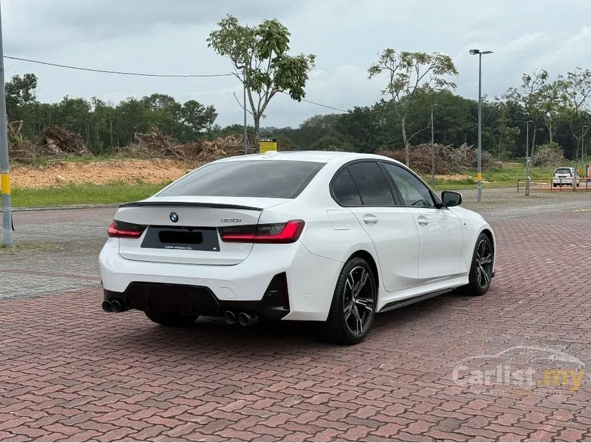 2023 BMW 320i M Sport Sedan