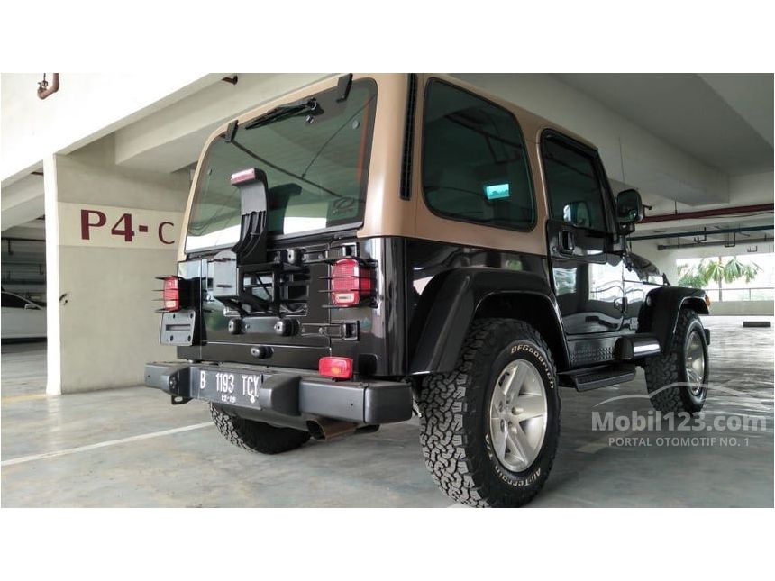 Jual Mobil Jeep Wrangler 2002 Sahara 4 0 Di Dki Jakarta Automatic Suv Hitam Rp 650 000 000 5336251 Mobil123 Com