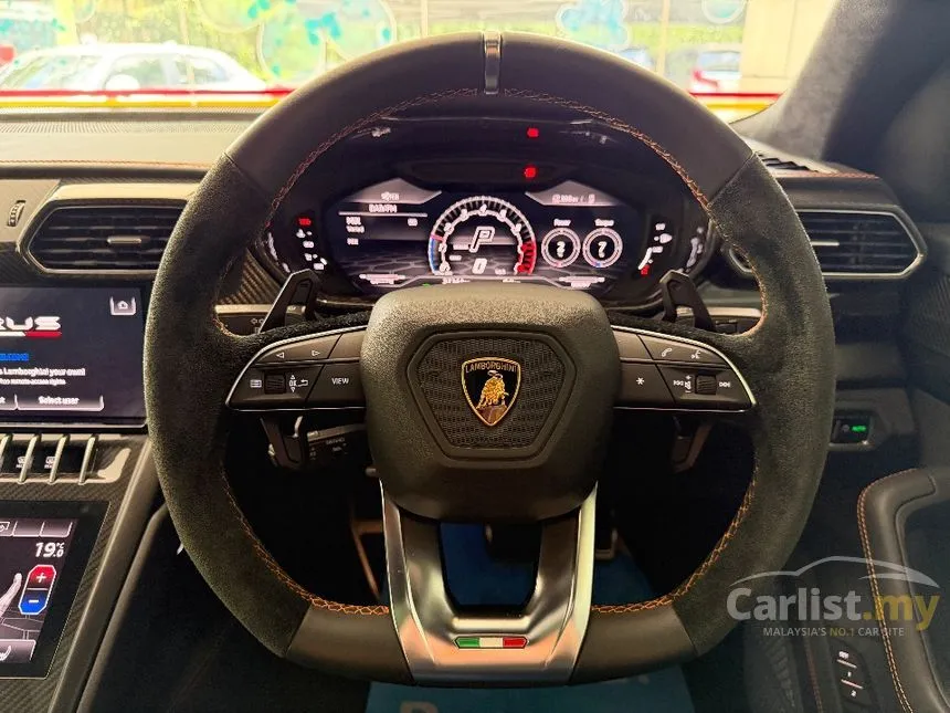 2022 Lamborghini Urus SUV