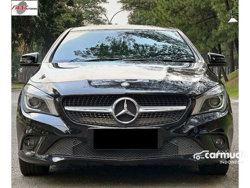 2015 Mercedes-Benz CLA200 Urban Coupe