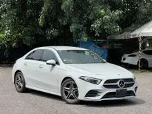 UNREG 2023 Mercedes-Benz A180 1.3 AMG LINE SEDAN / LOW MILEAGE / TIPTOP CONDITION / OFFER NOW / VIEW TO BELIEVE / AMG STYLE PACKAGE / WELCOME NEGO