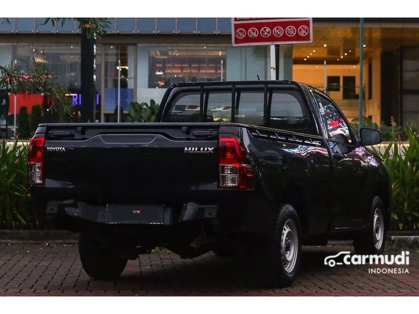 2022 Toyota Hilux Single Cab 4X2 (Diesel) Pickup