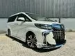 Recon 2022 Toyota Alphard 2.5 SC MODELISTA BODYKITS DIM BSM SUNROOF FULL SPEC LOW MILEAGE 15K+ GRADE 5A UNREG