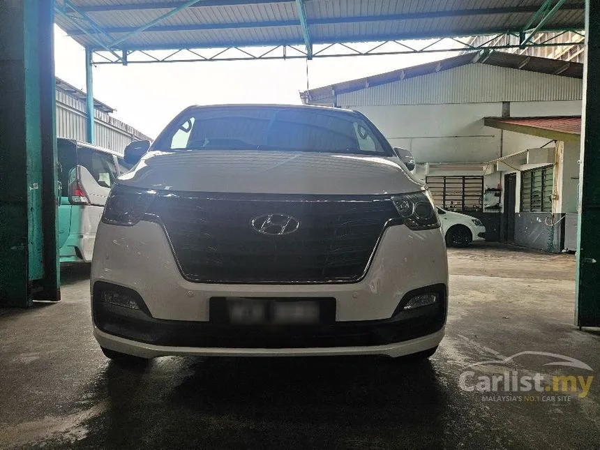 2019 Hyundai Grand Starex Executive MPV
