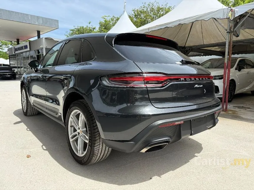 2022 Porsche Macan SUV