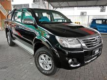 2014 Toyota Hilux 2.5 G VNT Pickup Truck