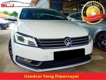 2011 Volkswagen Passat 1.8 TSI Sedan - Condition Like New - Fast Loan Approval