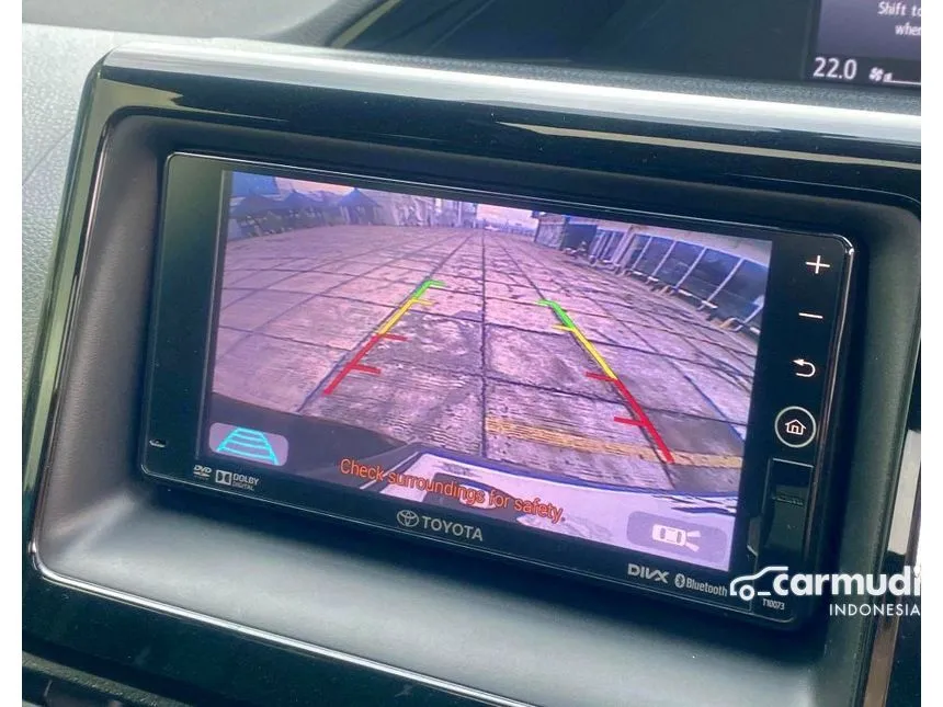 2018 Toyota Voxy MPV