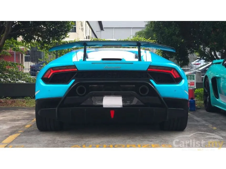 2018 Lamborghini Huracan Performante Coupe