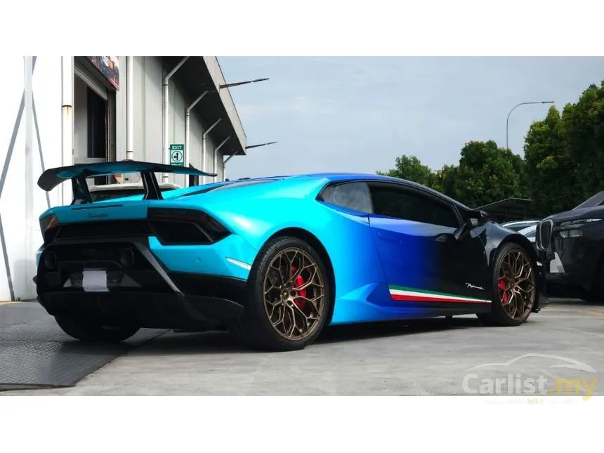 2018 Lamborghini Huracan Performante Coupe