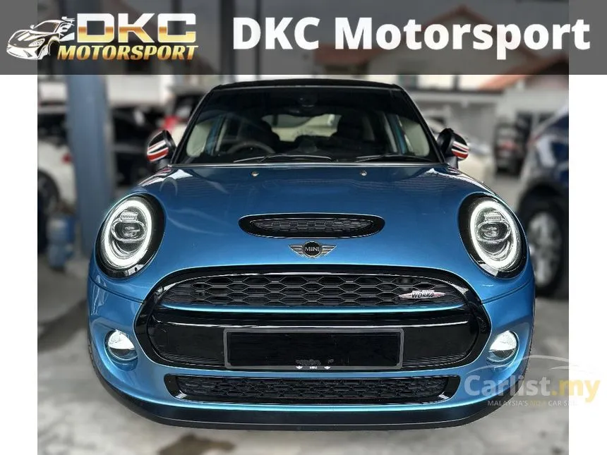 2016 MINI Cooper 5 Door Hatchback