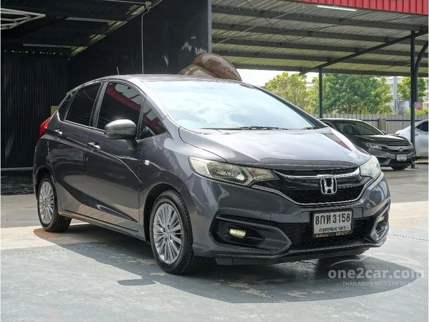 2019 Honda JAZZ V Hatchback