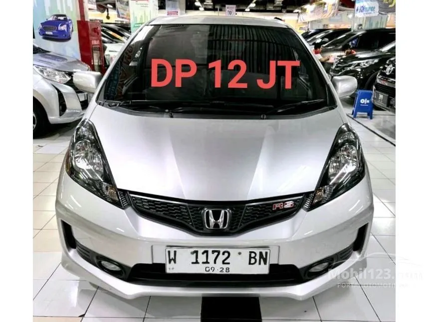 Jual Mobil Honda Jazz 2013 RS 1.5 di Jawa Timur Manual Hatchback Silver Rp 160.000.000