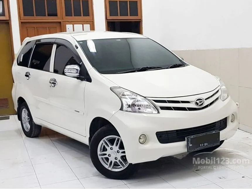Jual Mobil Daihatsu Xenia 2015 X DELUXE 1.3 di Jawa Timur Manual MPV Putih Rp 135.000.000