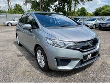2015 Honda Jazz 1.5 E i-VTEC Hatchback