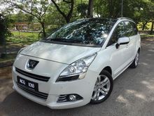 Peugeot 5008 1.6 (A)Premium Rear DVD Panroof ( Free Warranty )