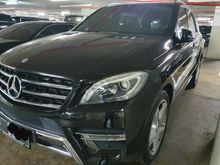 Mercy ML400 AMG 2015 (nik 2014) black on beige km 45rb