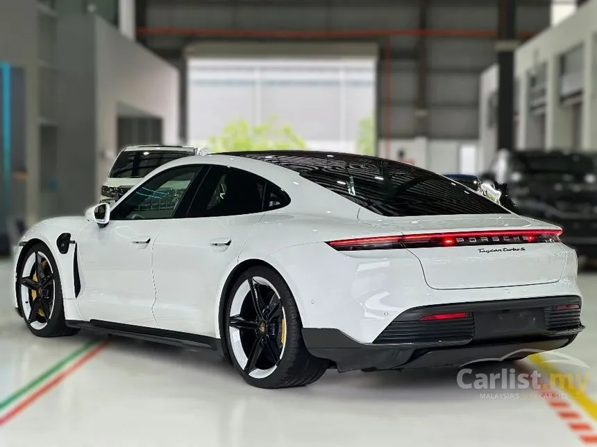 2020 Porsche Taycan Turbo S Sedan