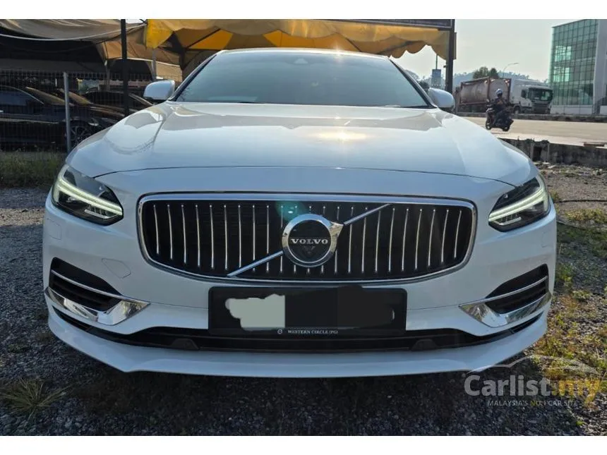 2019 Volvo S90 T8 Inscription Plus Sedan