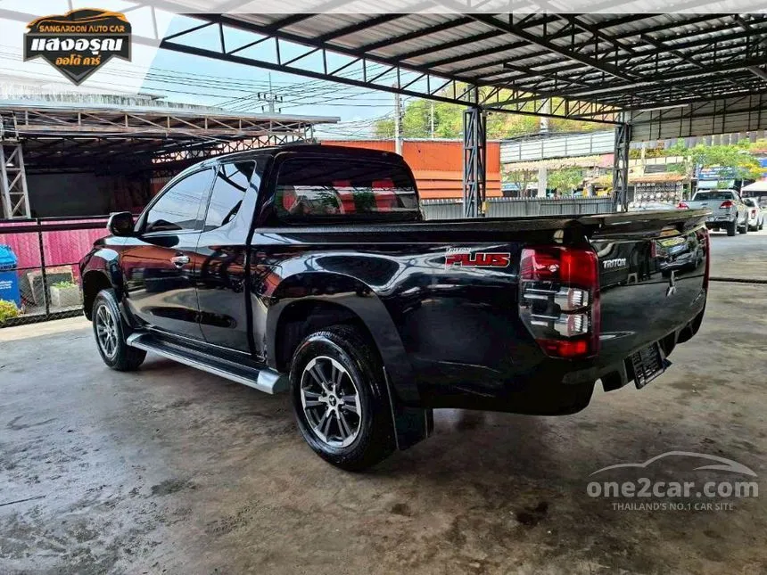 2019 Mitsubishi TRITON GLX Plus Mega Cab Pickup